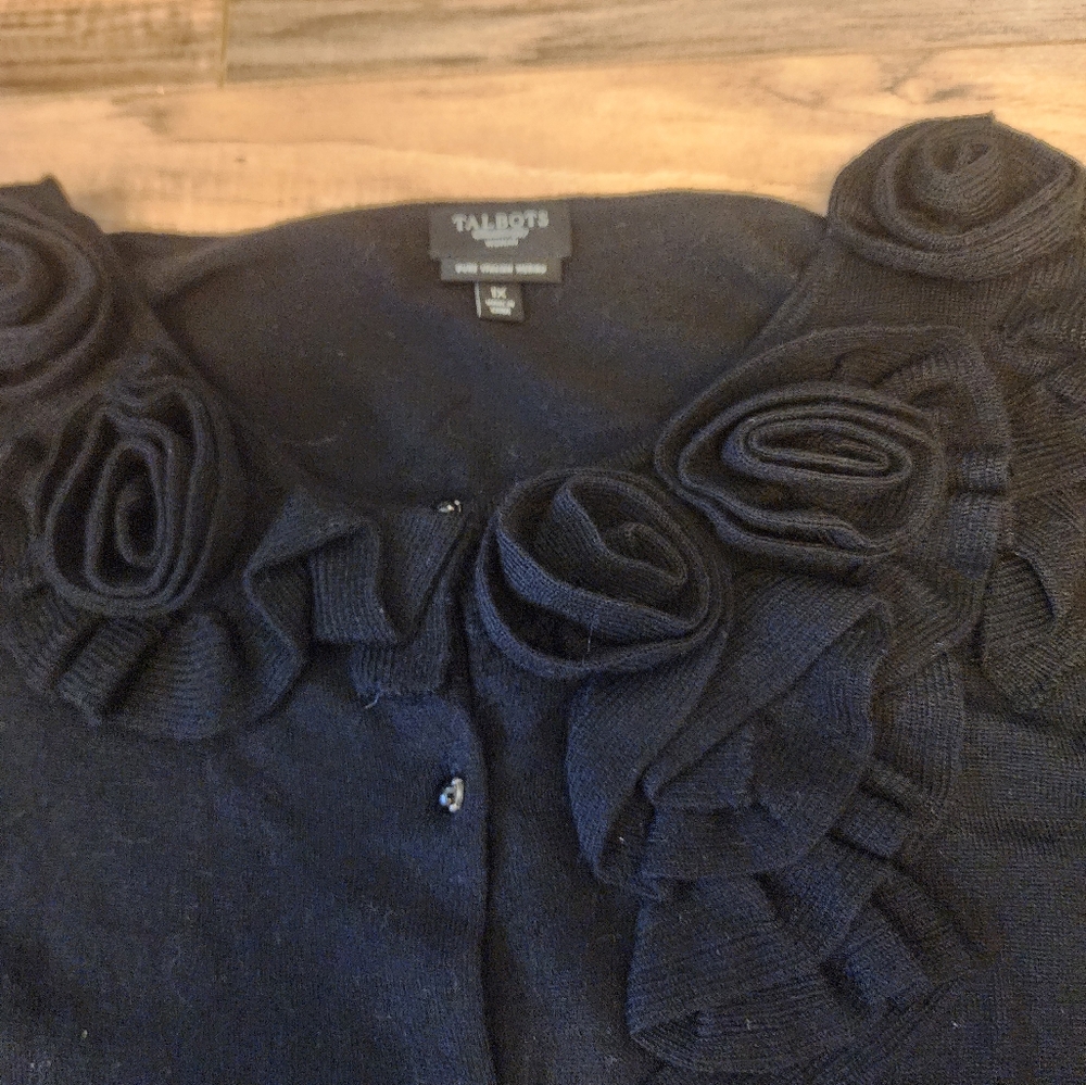 Sweater - Picture 6 of 8